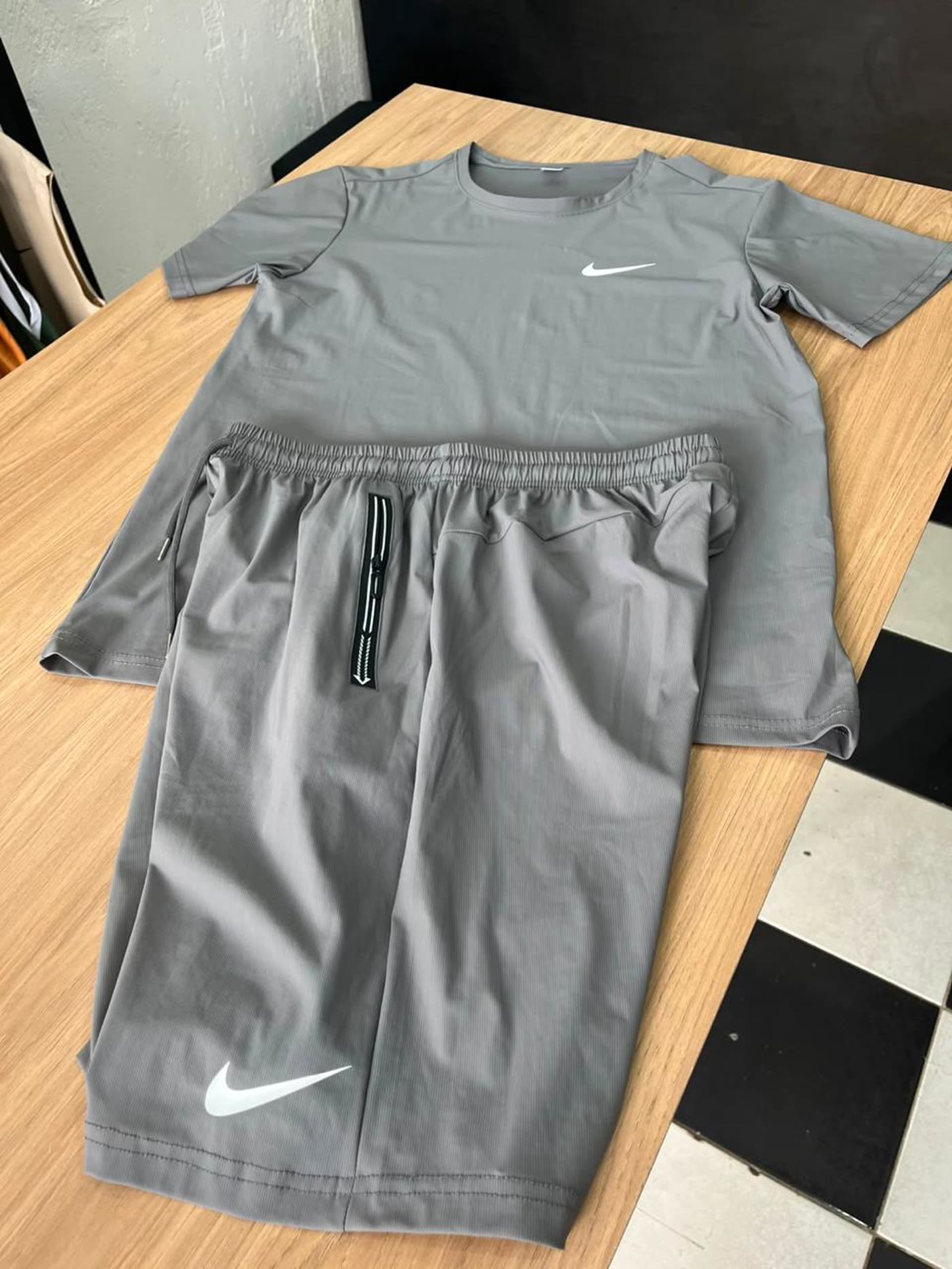 Conjunto de camisa e shorts de time à venda na JN Multimarcas
